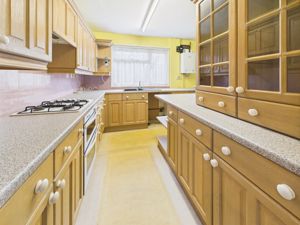 KITCHEN- click for photo gallery